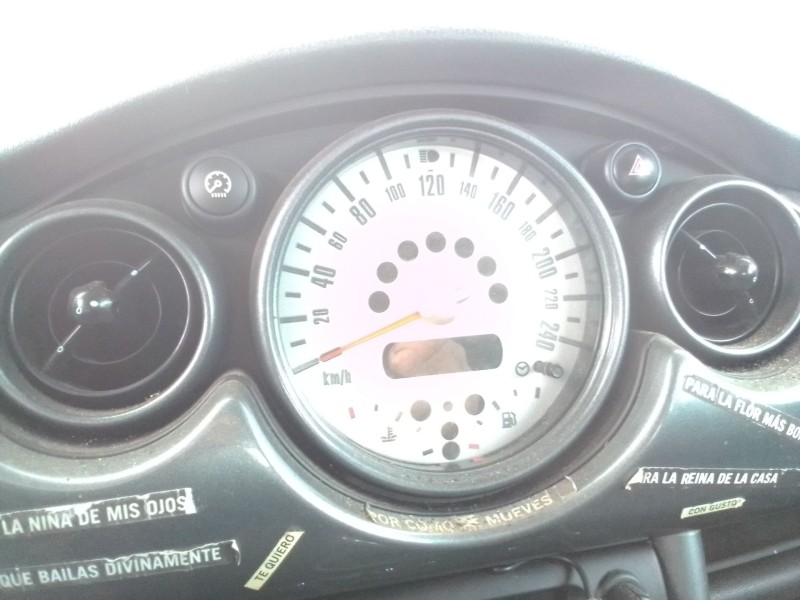 mini one del año 2022