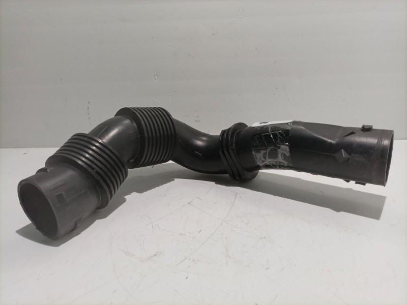 Recambio de tubo admision para peugeot 207 referencia OEM IAM 9684813580  