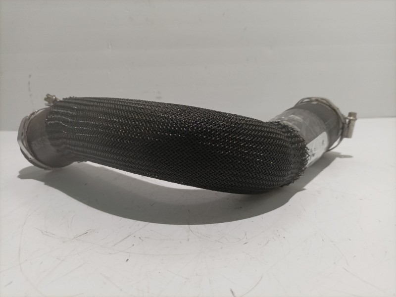 Recambio de tubo intercooler para peugeot 207 referencia OEM IAM 9675348580  