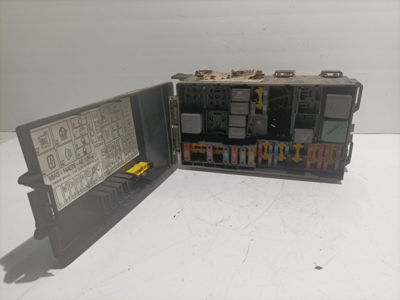 Recambio de caja bsm para ford focus berlina (cak) ambiente referencia OEM IAM 98AG14A142AD  