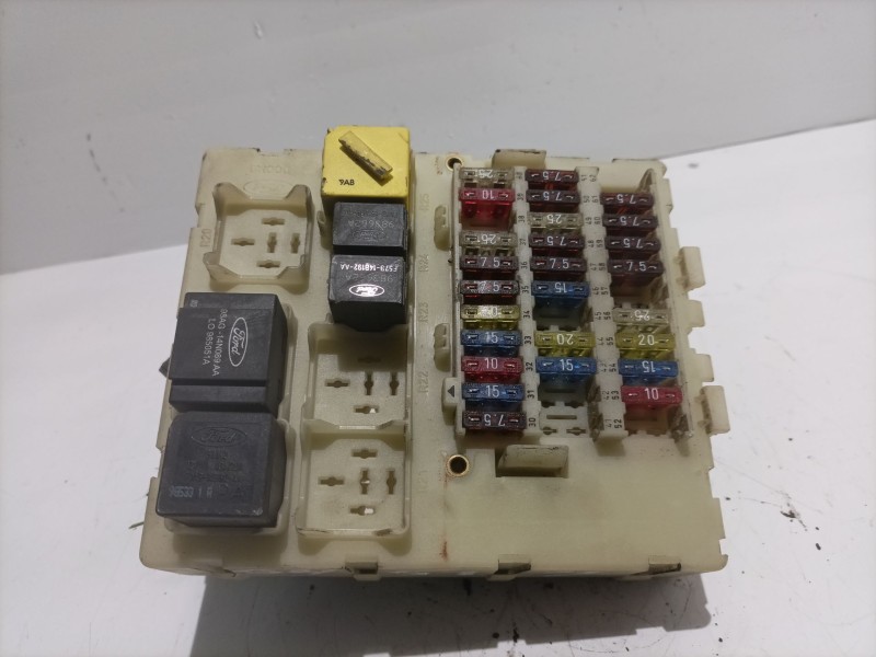 Recambio de caja reles / fusibles para ford focus berlina (cak) ambiente referencia OEM IAM 98AG14A073CG.  