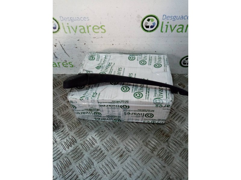 Recambio de brazo limpia trasero para  referencia OEM IAM 9627468680  