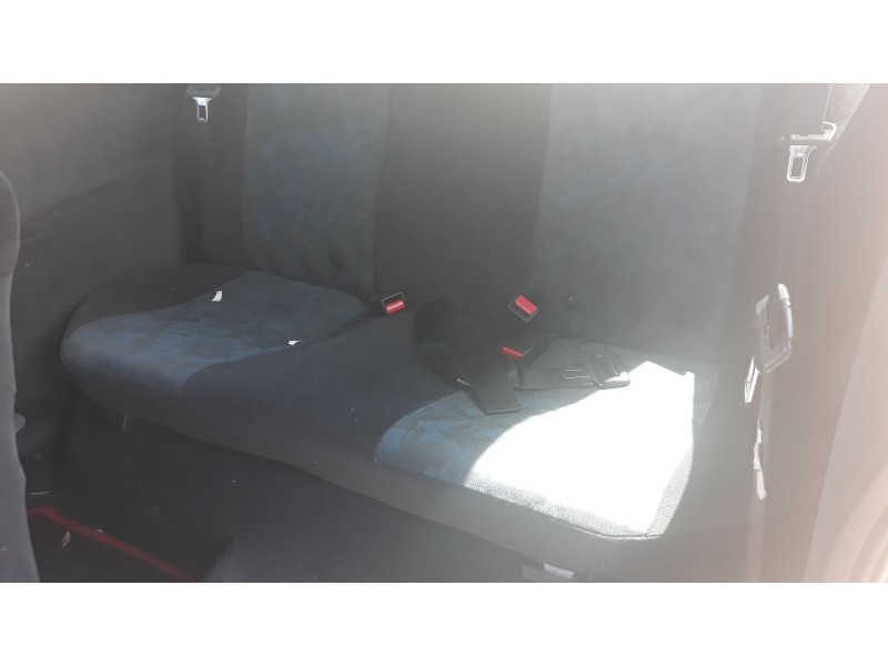 opel corsa b del año 1996