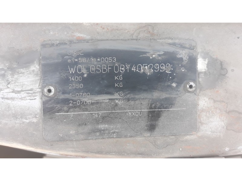 opel corsa b del año 1996