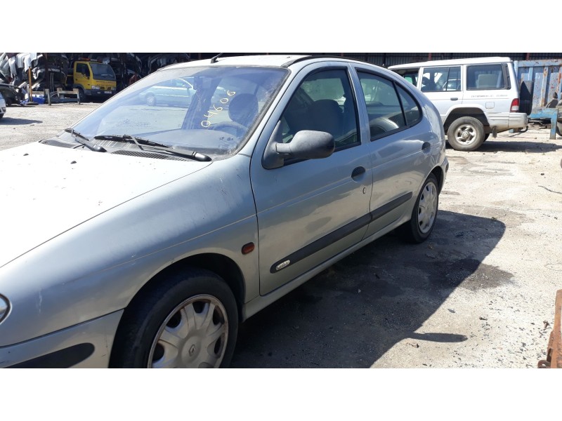 renault megane i fase 2 berlina (ba0) del año 2002