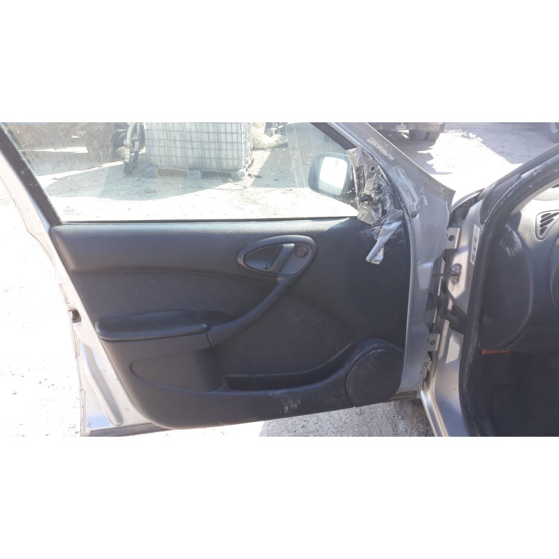 citroen xsara berlina del año 2002