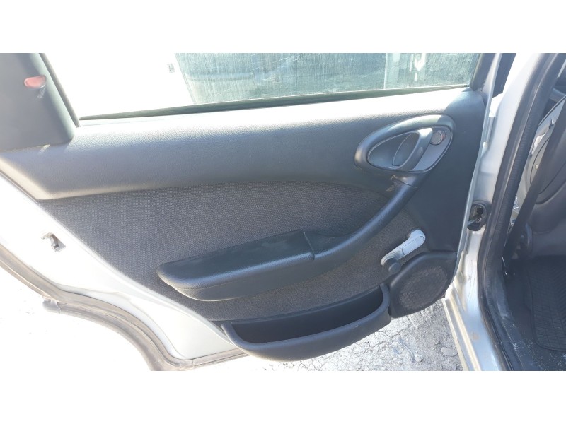 citroen xsara berlina del año 2002