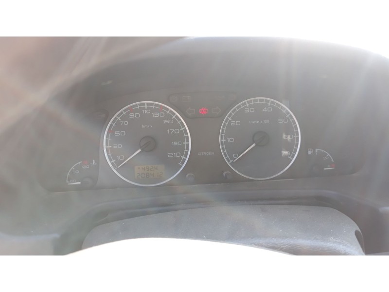 citroen xsara berlina del año 2002