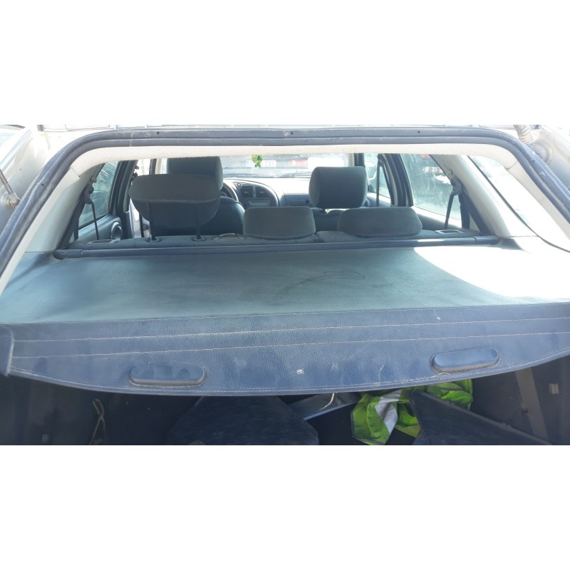 citroen xsara berlina del año 2002