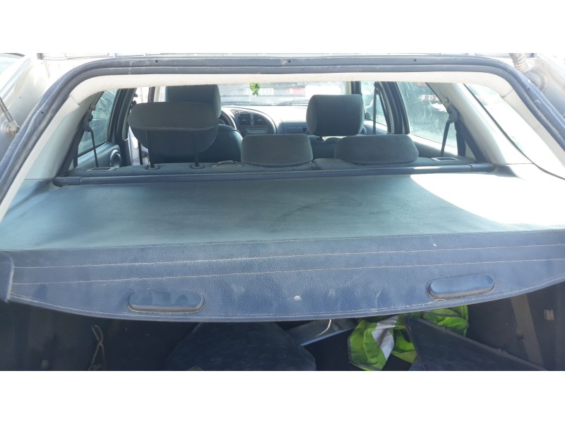 citroen xsara berlina del año 2002