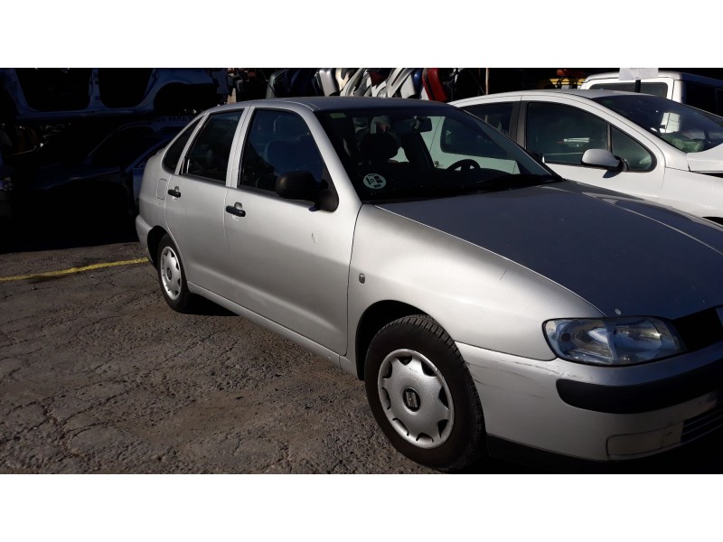seat cordoba vario (6k5) del año 2001