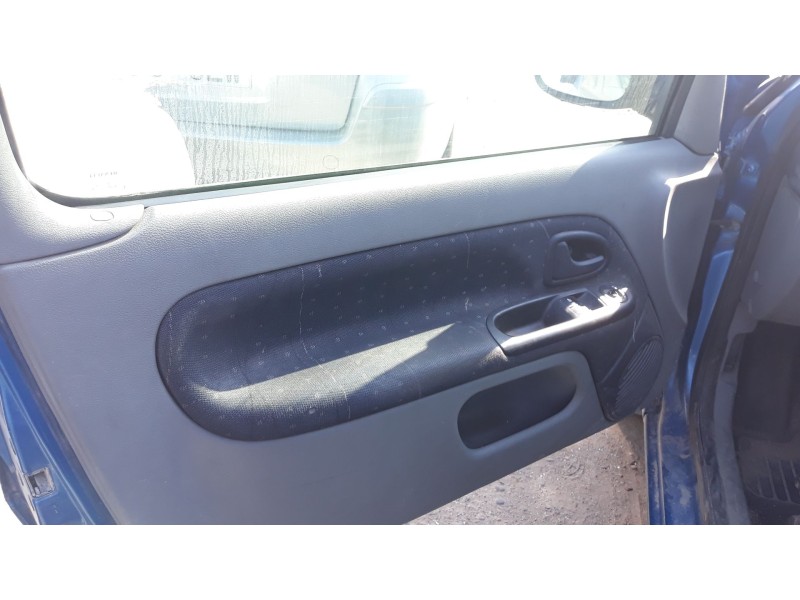 renault clio ii fase ii (b/cb0) del año 2001