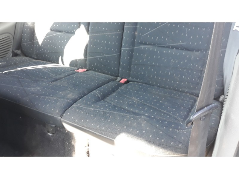 renault clio ii fase ii (b/cb0) del año 2001