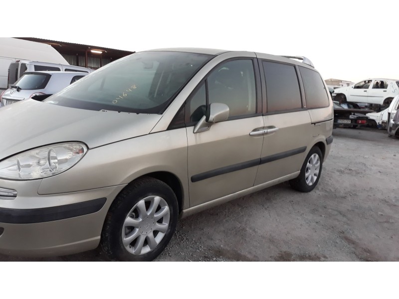 peugeot 807 del año 2005