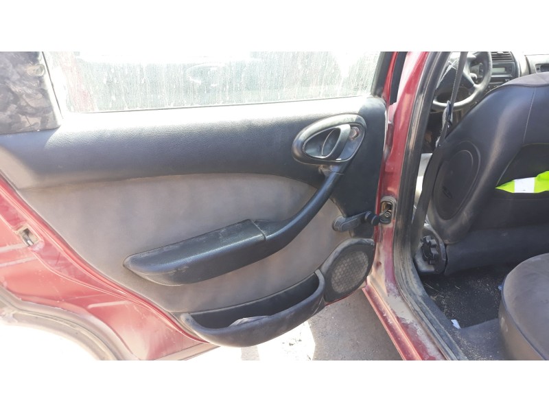 citroen xsara berlina del año 2002