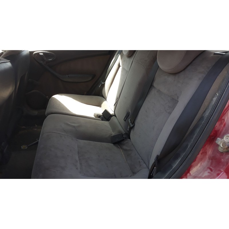 citroen xsara berlina del año 2002