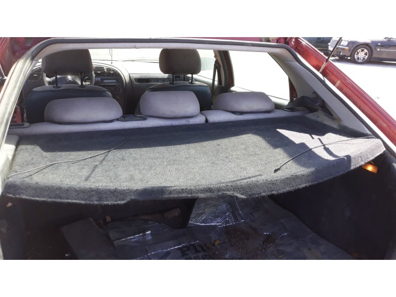 citroen xsara berlina del año 2002