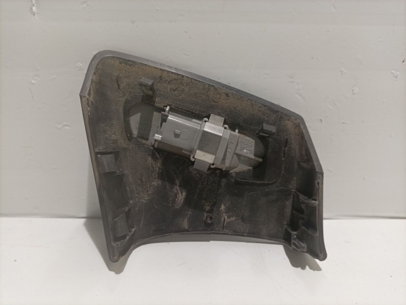 Recambio de piloto lateral izquierdo para peugeot 207 referencia OEM IAM 96801950XT  