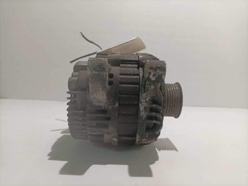 Recambio de alternador para citroen xsara berlina 1.9 diesel referencia OEM IAM 9639362380 A004TF0091B 
