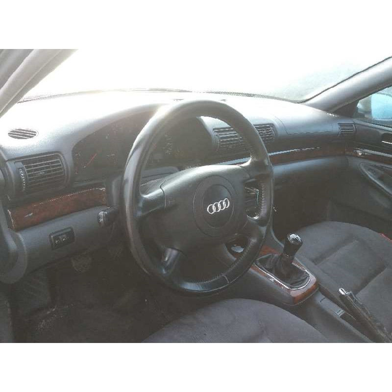 audi a4 berlina (b5) 2.5 v6 24v tdi   |   0.99 - ... | 1999 | 150 cv / 110 kw del año 1999