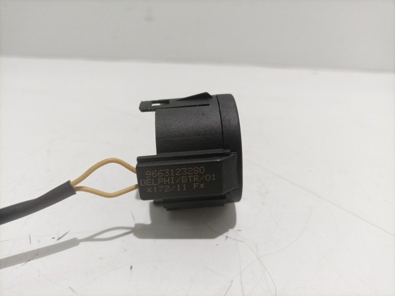 Recambio de modulo electronico para peugeot 207 referencia OEM IAM 9663123280  