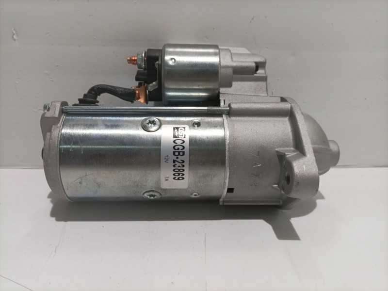 Recambio de soporte de paragolpe para mitsubishi galloper (hyundai) 2.5 turbodiesel referencia OEM IAM CGB23869  