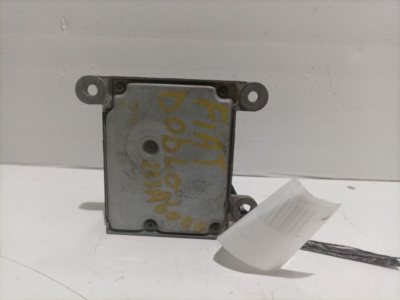 Recambio de centralita airbag para fiat doblo (119) 1.9 diesel cat referencia OEM IAM 21619694  