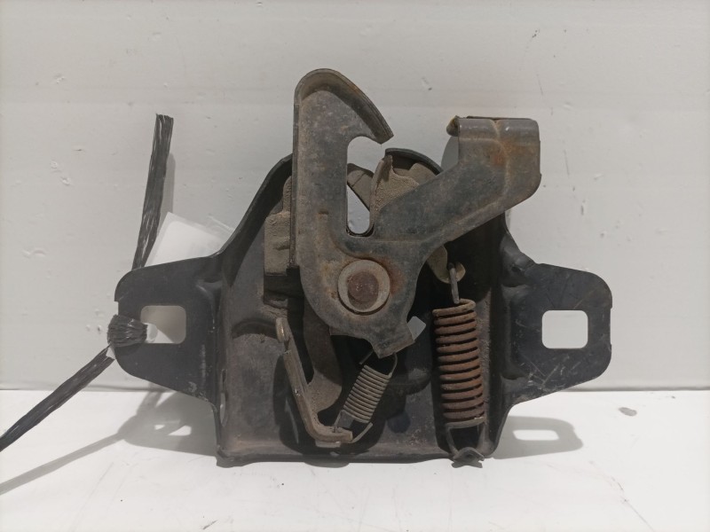 Recambio de cerradura capot para renault clio iii referencia OEM IAM 35600G0791  