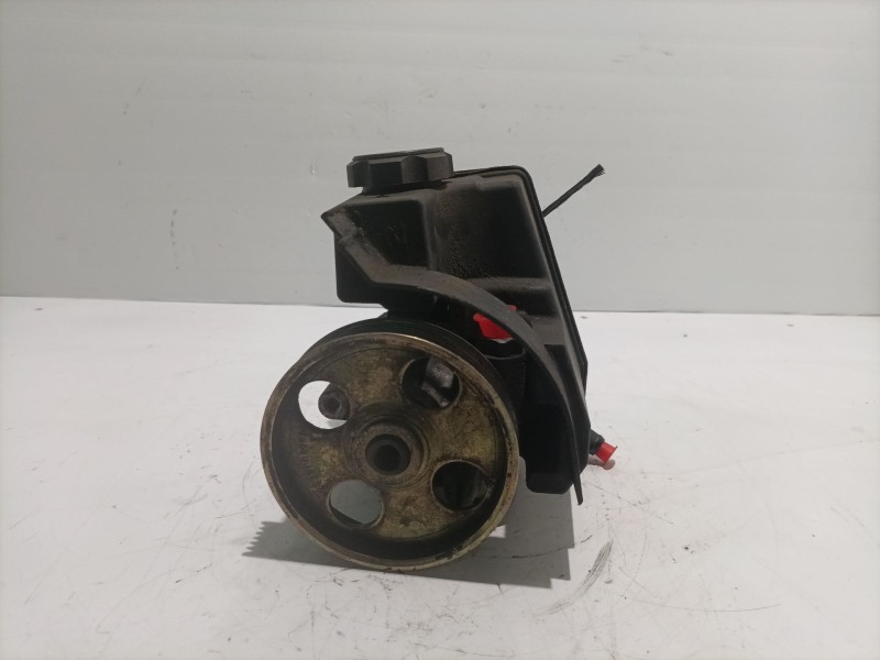 Recambio de bomba direccion para peugeot 206 berlina 1.9 diesel referencia OEM IAM 9638668180  