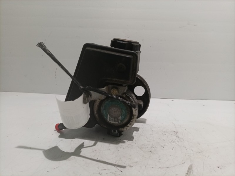 Recambio de bomba direccion para peugeot 206 berlina 1.9 diesel referencia OEM IAM 9638668180  
