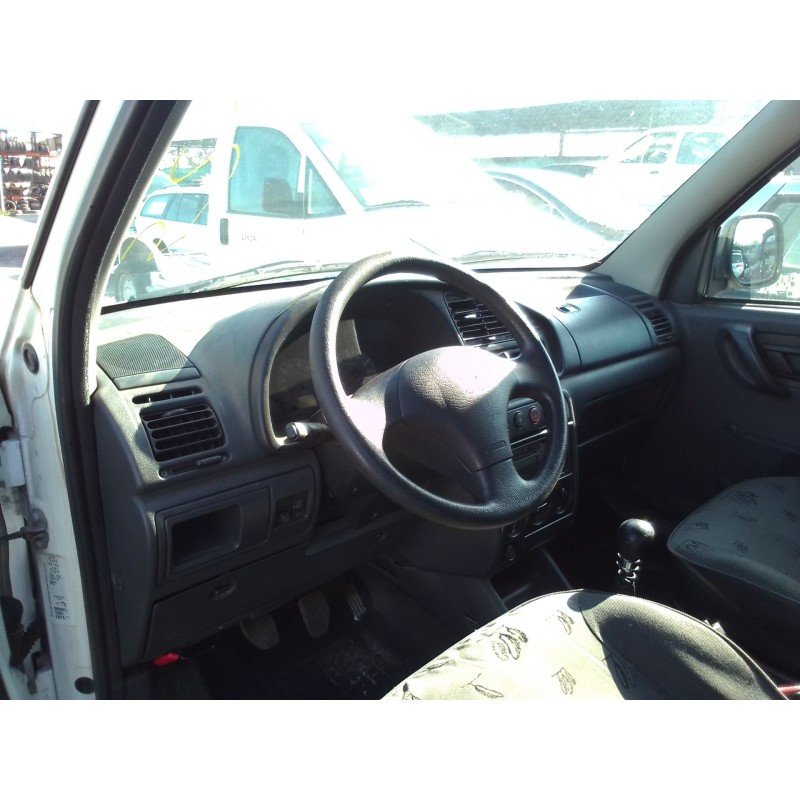 peugeot partner (s1) del año 2001