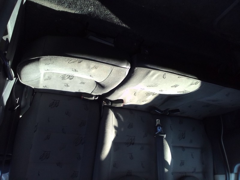 peugeot partner (s1) del año 2001