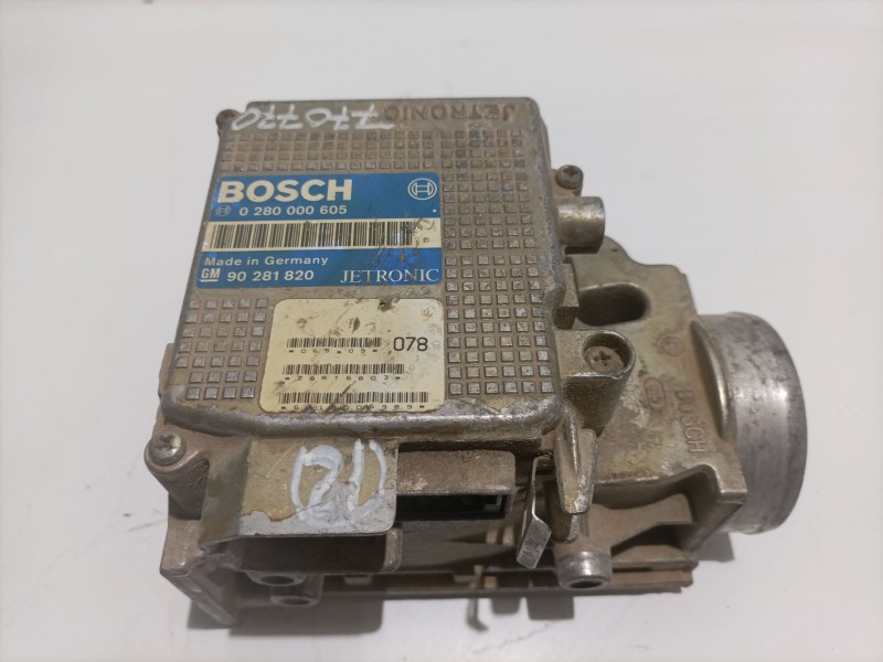 Recambio de caudalimetro para opel kadett e 1.6 referencia OEM IAM 0280000605 90281820 