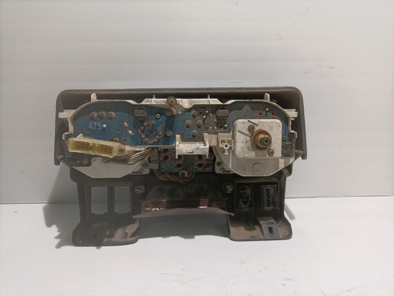 Recambio de cuadro instrumentos para mitsubishi pajero referencia OEM IAM 769604975 206880 