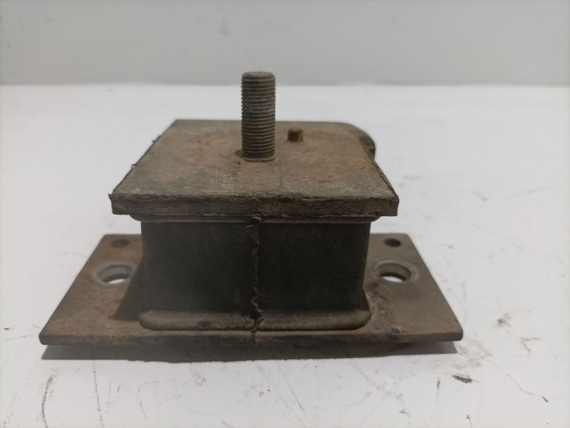 Recambio de soporte motor para nissan patrol (k/w160) hardtop (k160) referencia OEM IAM 11220G9603  