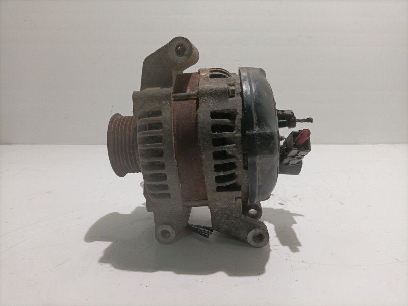Recambio de alternador para chrysler voyager (rg) 2.5 crd cat referencia OEM IAM 04868324AA  