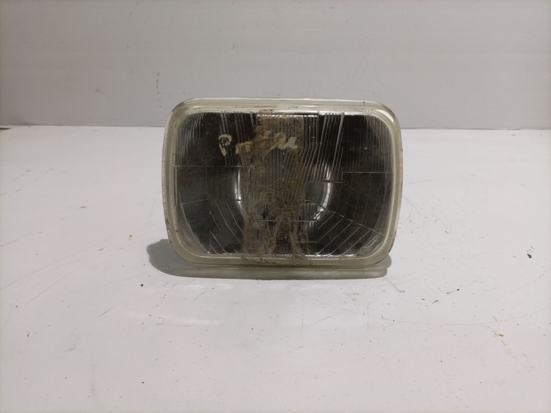 Recambio de faro izquierdo para jeep cherokee (xj) 2.5 td referencia OEM IAM 7270007 72700071 