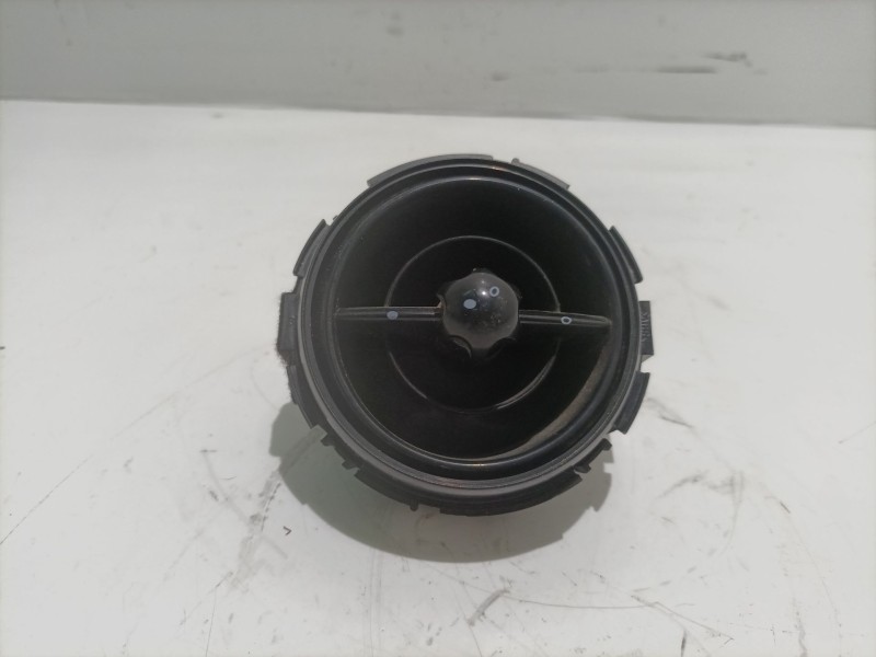 Recambio de rejilla aireadora para mini one referencia OEM IAM 680088706  