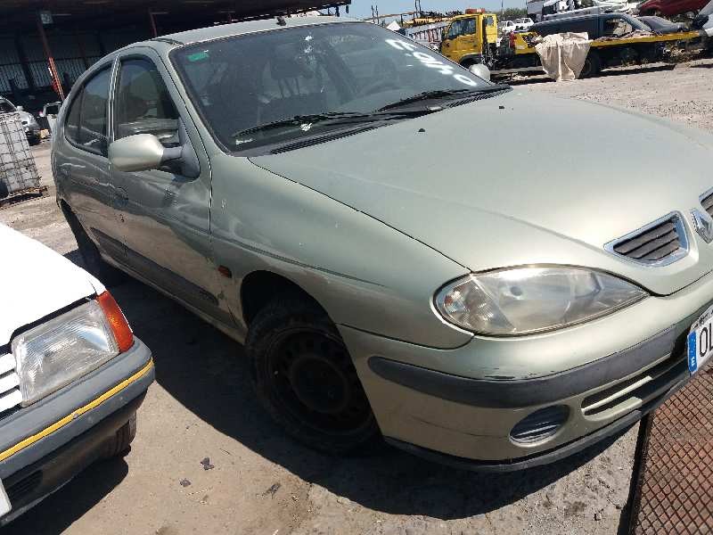 renault megane i classic (la0)    |   0.96 - 0.01 | 1996 - 2001 del año 1996