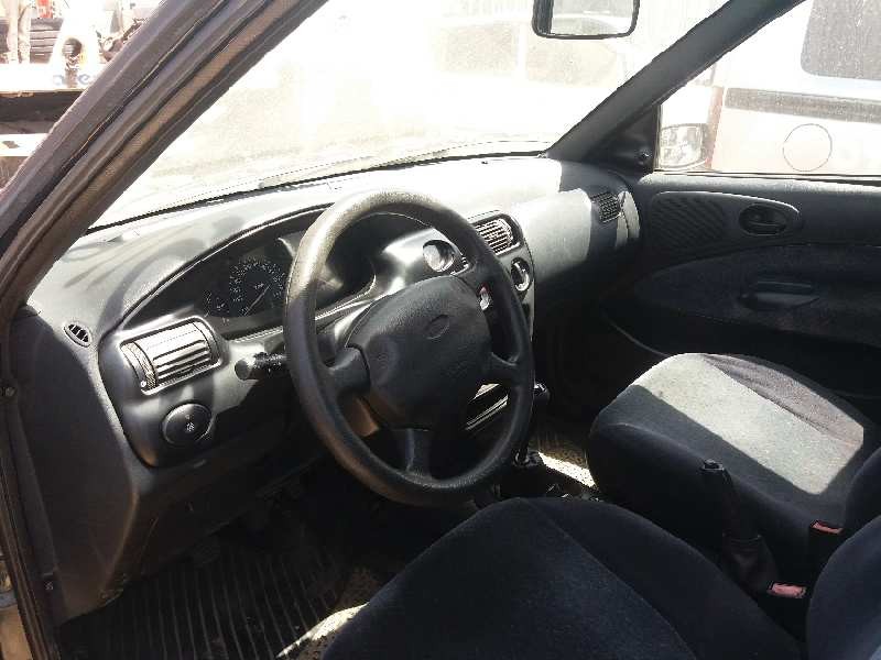 ford escort berl./turnier 1.6 16v cat   |   0.95 - ... | 1995 | 90 cv / 66 kw del año 1995 ford escort berl./turnier 1.6 16v cat   |   0.95 - ... | 1995 | 90 cv / 66 kw del año 1995