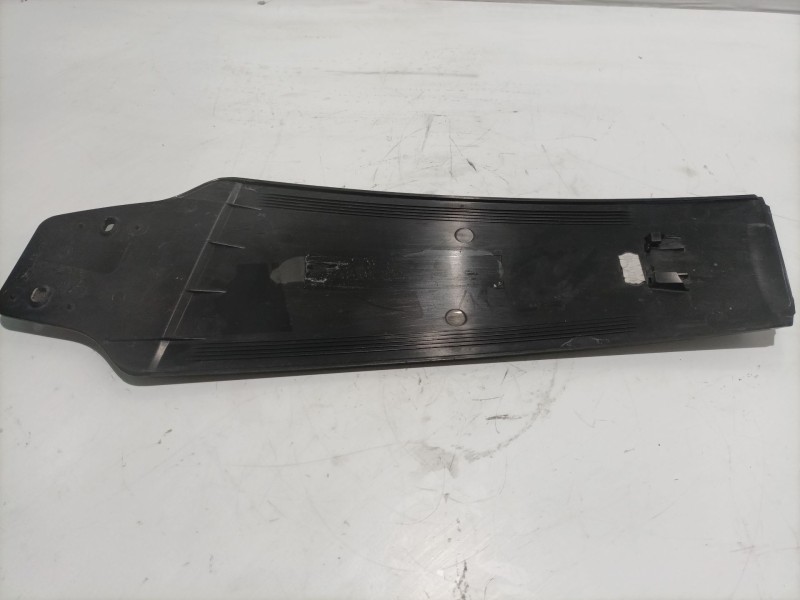 Recambio de moldura para volkswagen passat cc (357) referencia OEM IAM 3C8853317B  