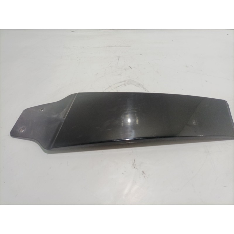 Recambio de moldura pilar derecho para volkswagen passat cc (357) referencia OEM IAM 3C8853318B  
