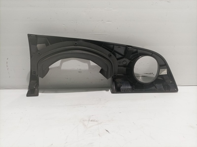 Recambio de moldura para mini one referencia OEM IAM 712423504  