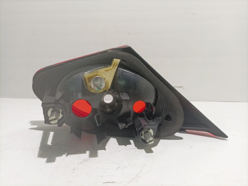 Recambio de piloto trasero derecho interior para volkswagen passat cc (357) referencia OEM IAM 3C8945094E  