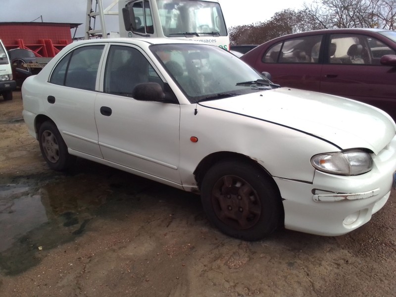 hyundai accent (x3) del año 1999