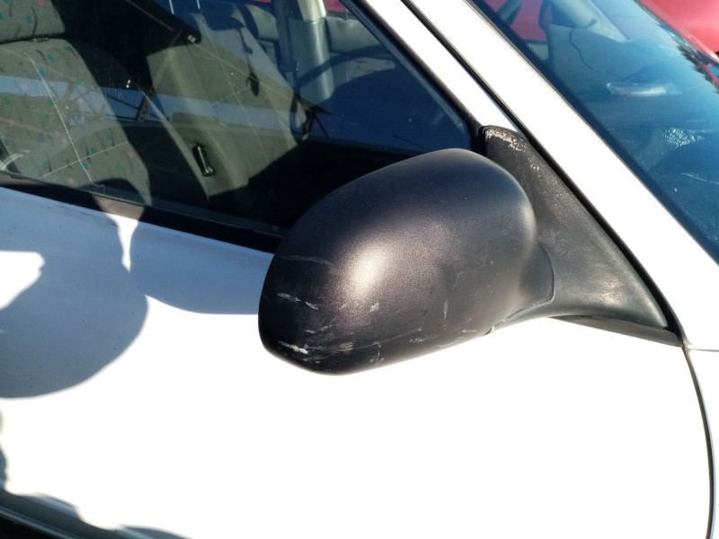 Recambio de retrovisor derecho para hyundai accent (x3) referencia OEM IAM 0  