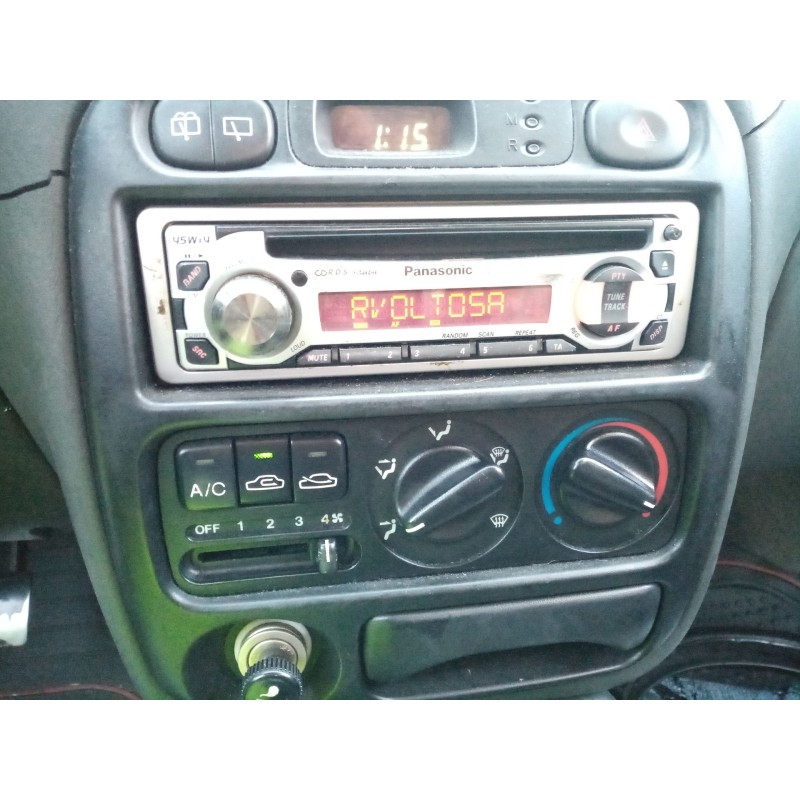 Recambio de sistema audio / radio cd para hyundai accent (x3) referencia OEM IAM   