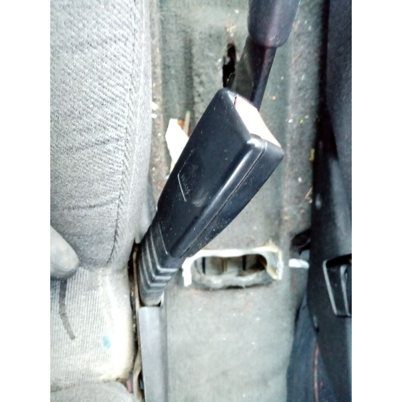 Recambio de pretensor airbag izquierdo para hyundai accent (x3) referencia OEM IAM   