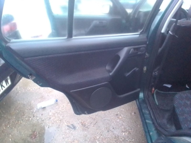 volkswagen golf iii berlina (1h1) del año 1996