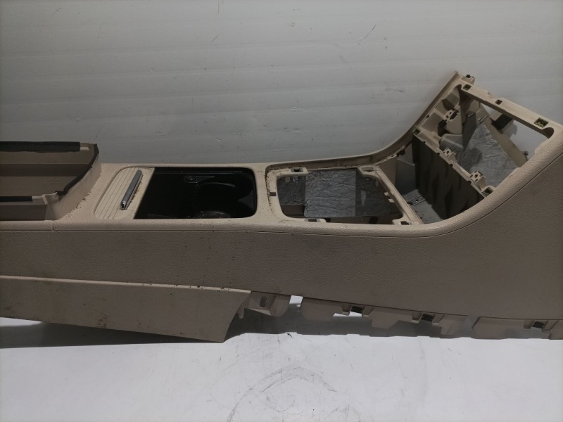 Recambio de consola central para volkswagen passat cc (357) referencia OEM IAM 3C1863243G 3C1863241CG 
